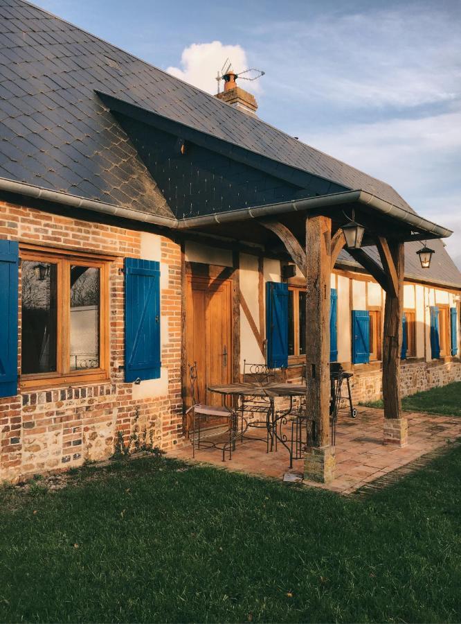 Gite Au Haras Des Arts Saint-Aubin-de-Bonneval Bagian luar foto